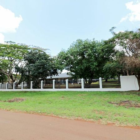 Msitu Kwetu Lodge & Safaris Hluhluwe Exterior photo